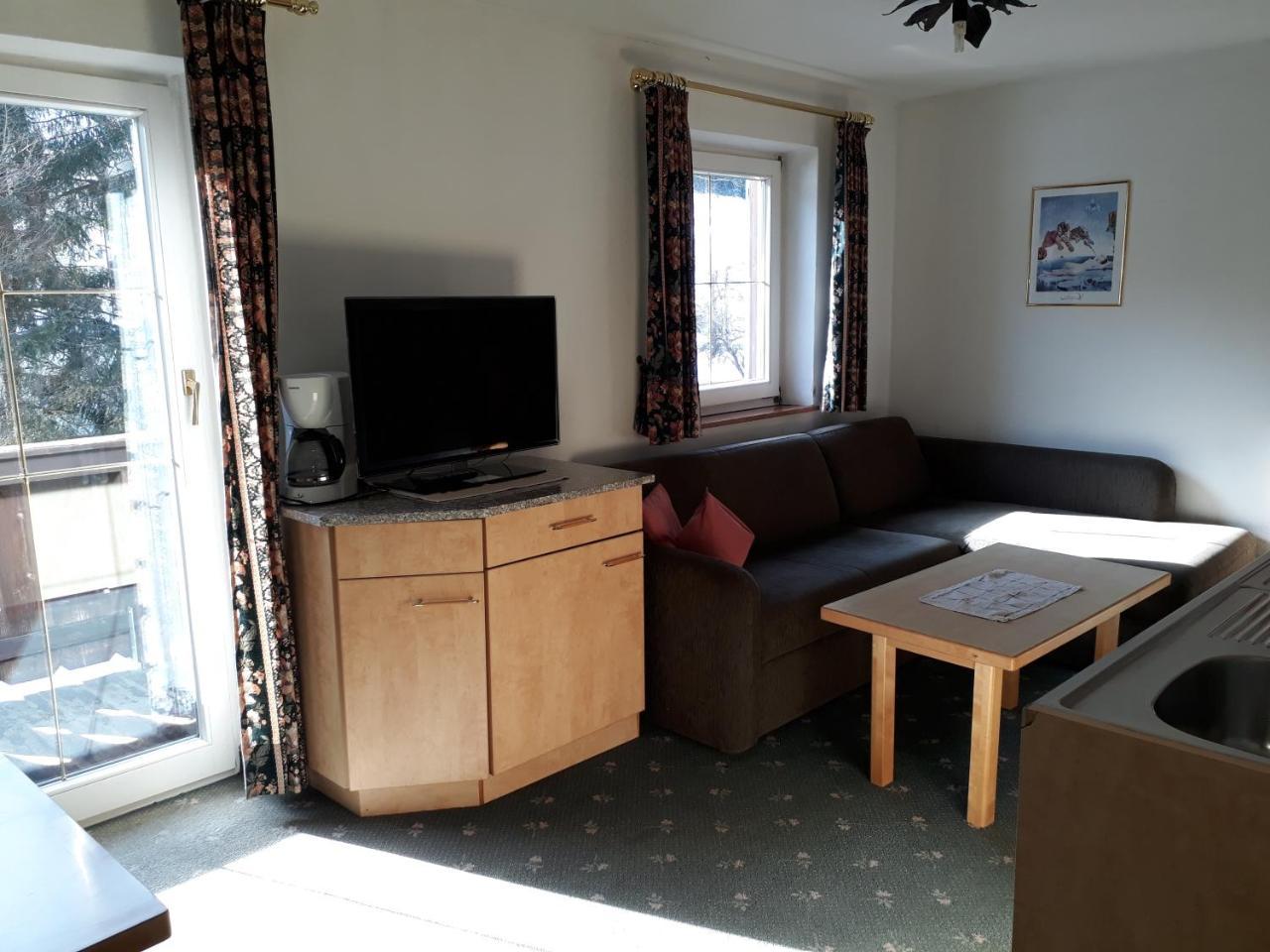 Das Christine Appartement Brixen im Thale Exterior photo